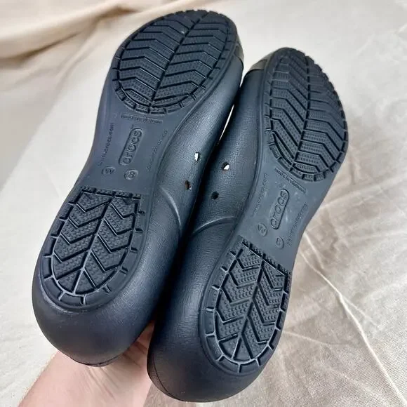 Crocs Women's Ballet Flats Black Size 8 Slip-On Round Toe Comfortable Shoes - Picture 7 of 8